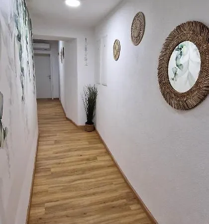 Samarin 3* Črnomelj