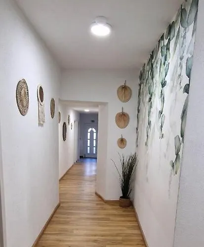 بيت ضيافة Samarin 3*