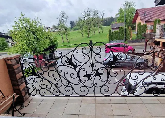 Samarin 3* Črnomelj