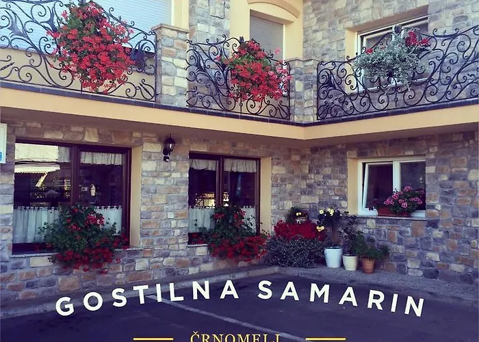 بيت ضيافة Samarin 3*