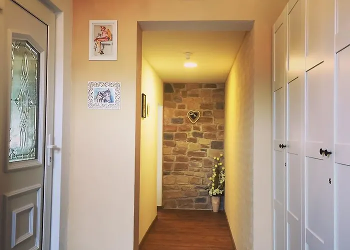 بيت ضيافة Samarin